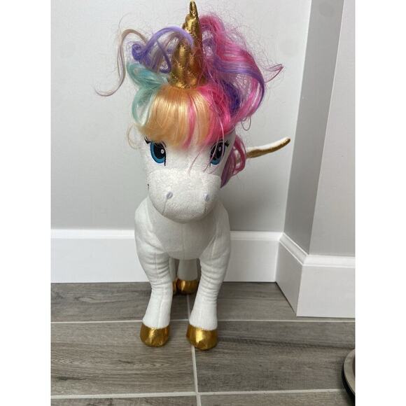 Barbie Dreamtopia Rainbow Unicorn Plush Toy White Gold Wings Rainbow Hair - Picture 2 of 12